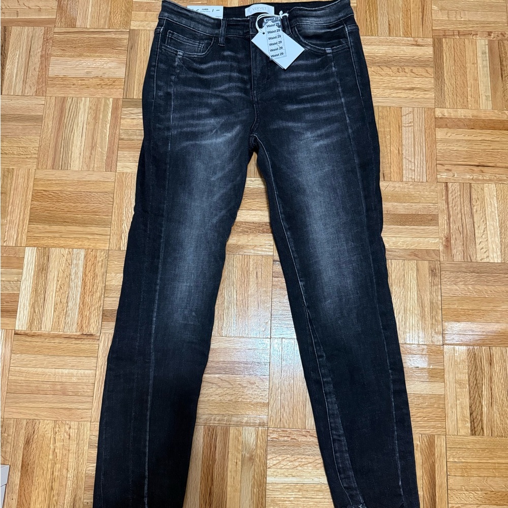Vervet Black Skinny Ankle Cropped Jeans